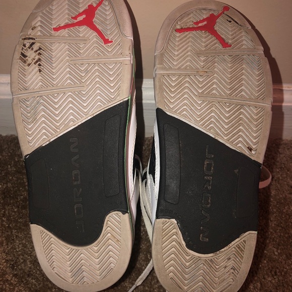Jordan 5 - Picture 2 of 6